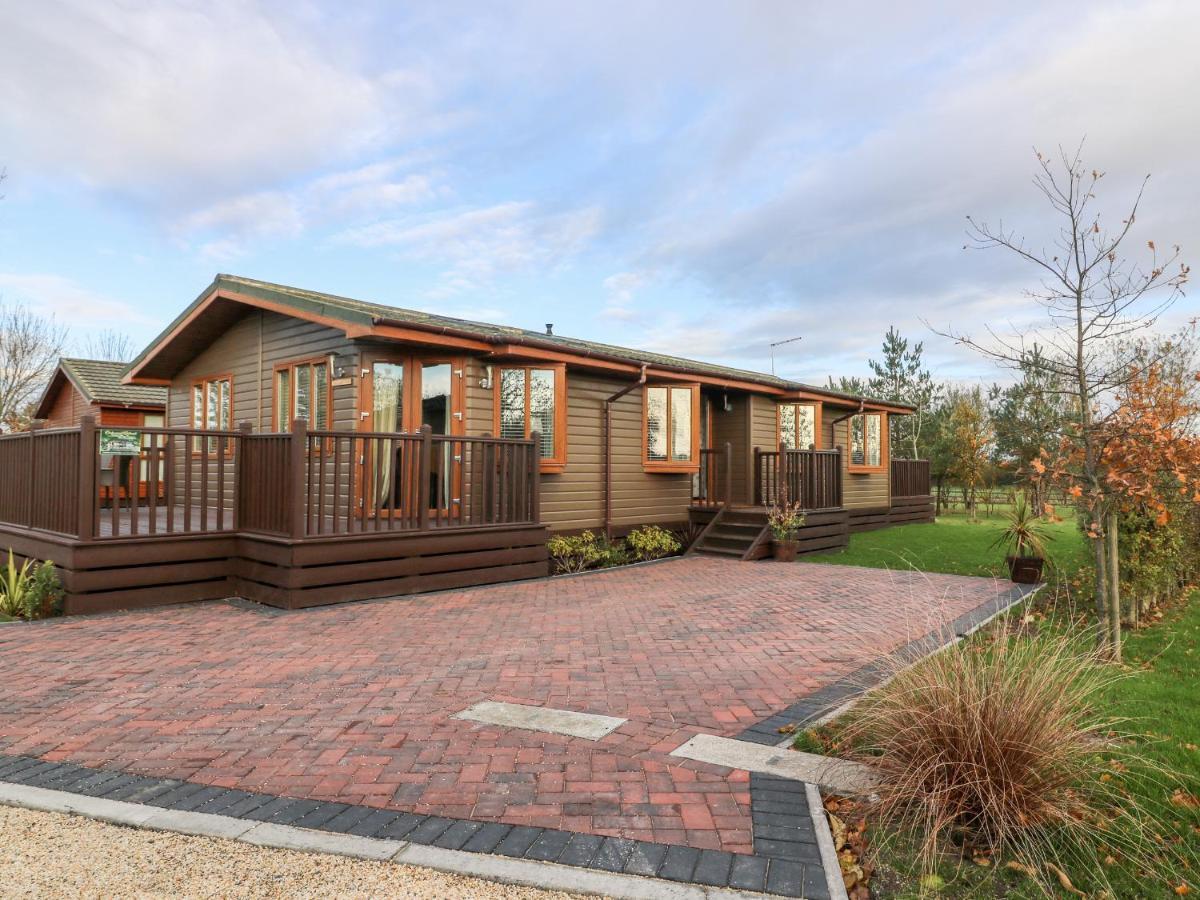 Oakwood Lodge York Eksteriør billede