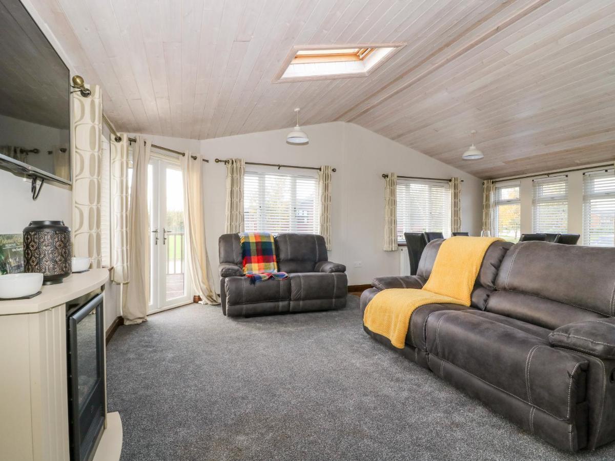 Oakwood Lodge York Eksteriør billede